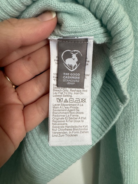 NWT! J. CREW Women’s Perfect cashmere cardigan Sky Mint Size Large 100% Cashmere - Picture 12 of 15